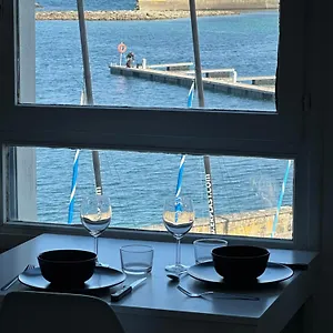 https://appartement-design-vii-port-de-trboul-douarnenez.inbrittany.com